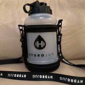 HydroJug PRO JUG with HydroJug carrier/strap